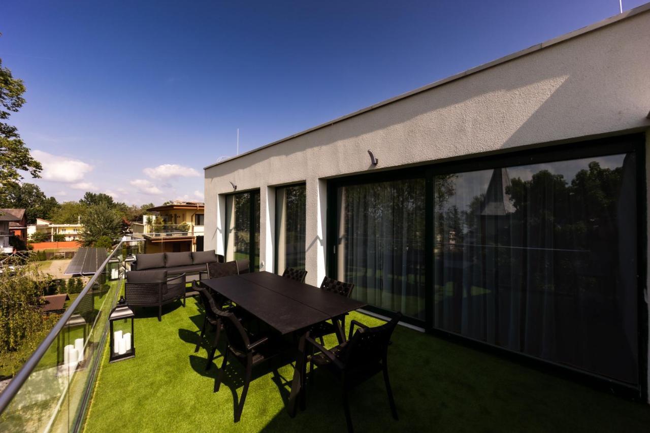 Villa Bauhaus Penthouse Wellness Apartman Siófok Kültér fotó