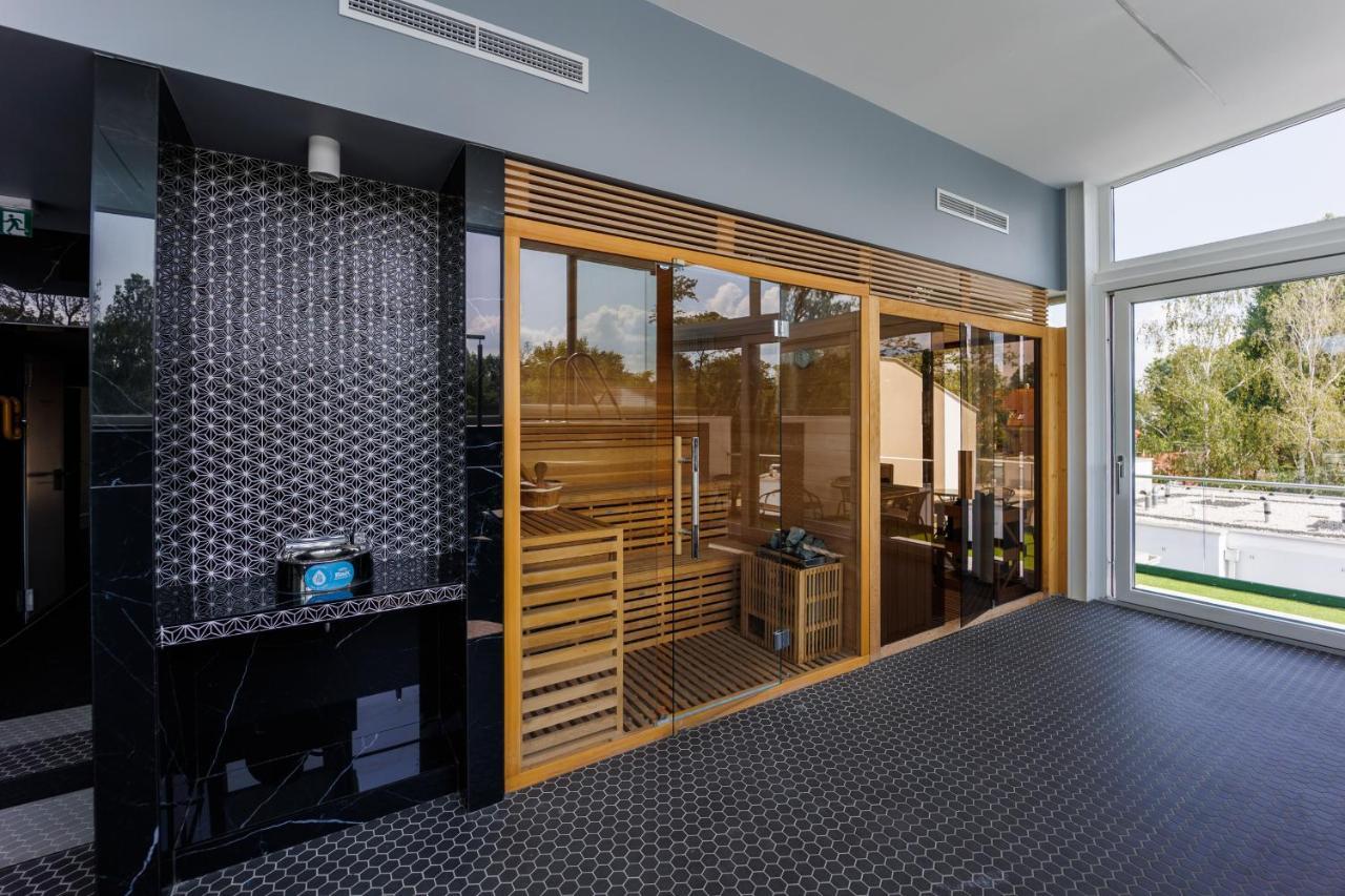Villa Bauhaus Penthouse Wellness Apartman Siófok Kültér fotó